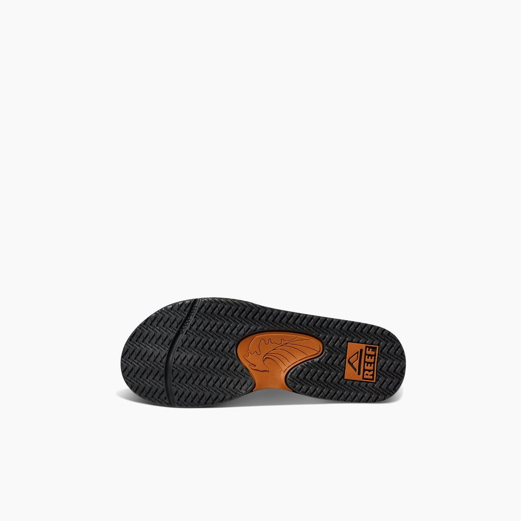 Kids Fanning - Olive/Sudan - Underside View