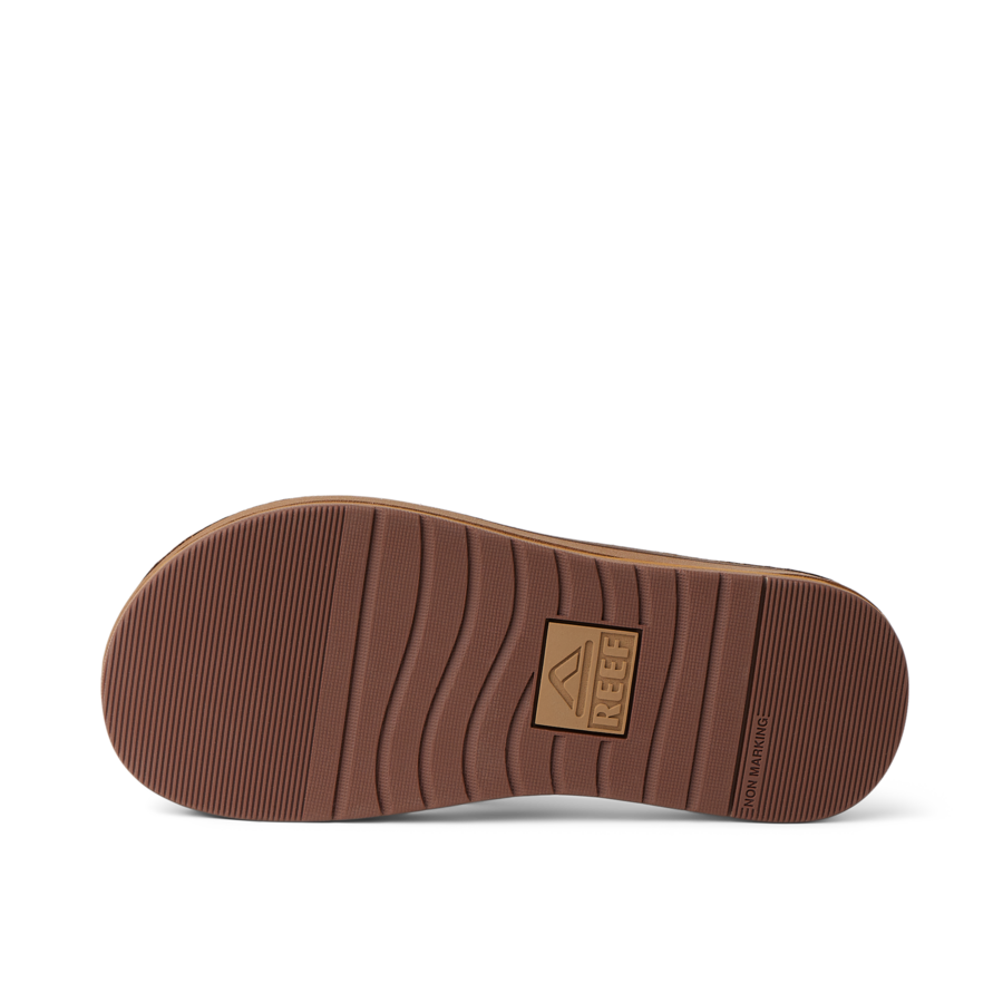 Ojai Classic - Dark Brown - Underside View