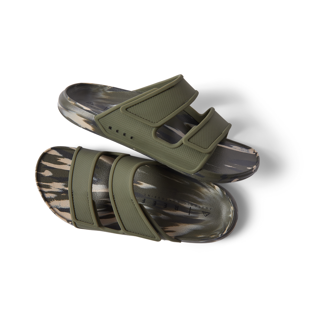 Oasis Adapt men's sandals facing left and right, camo marble footbed, surf-inspired comfort with arch support and cushioning.